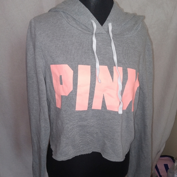 PINK Victoria's Secret Gray Boxy Cropped Sweatshirt - Picture 7 of 12